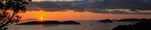 Sonnenuntergang über die nahliegenden Inseln